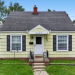 4405 Lyman
